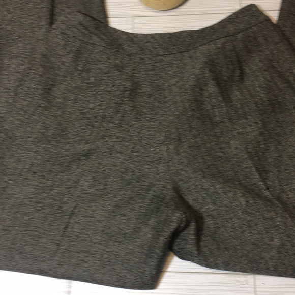 Dress Barn fully lined twill slacks - Picture 8 of 9